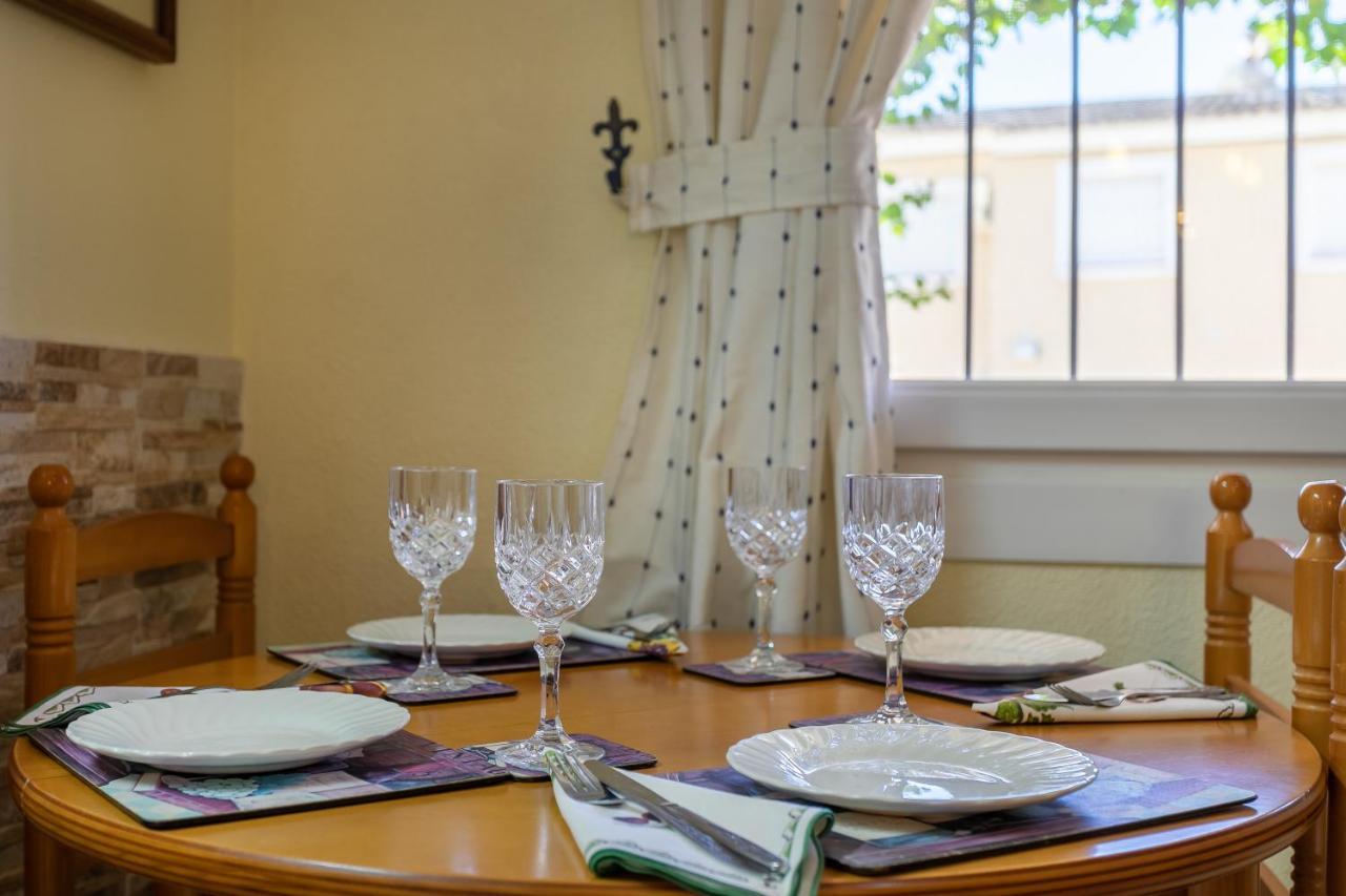 Heads 2 Holiday Homes Apartment Villamartin  Eksteriør bilde
