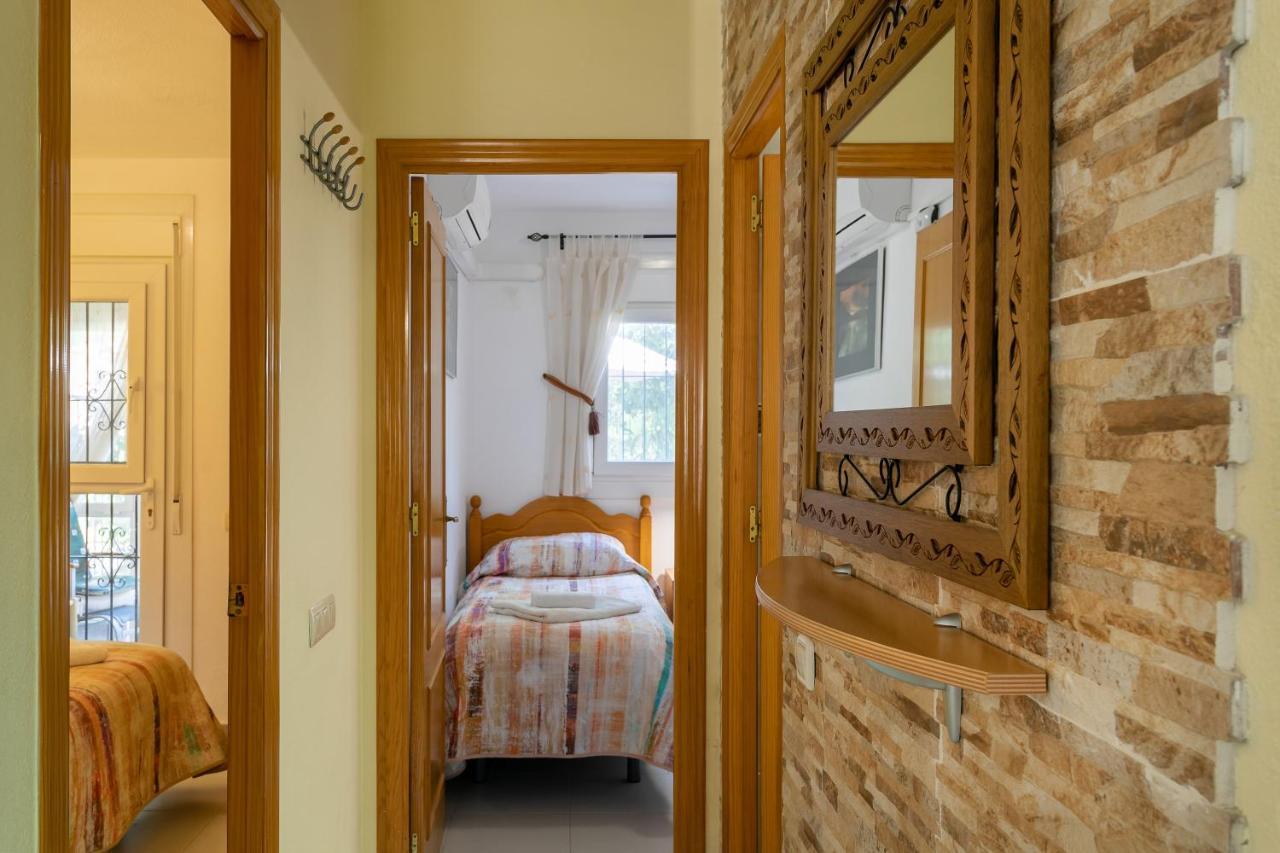 Heads 2 Holiday Homes Apartment Villamartin  Eksteriør bilde
