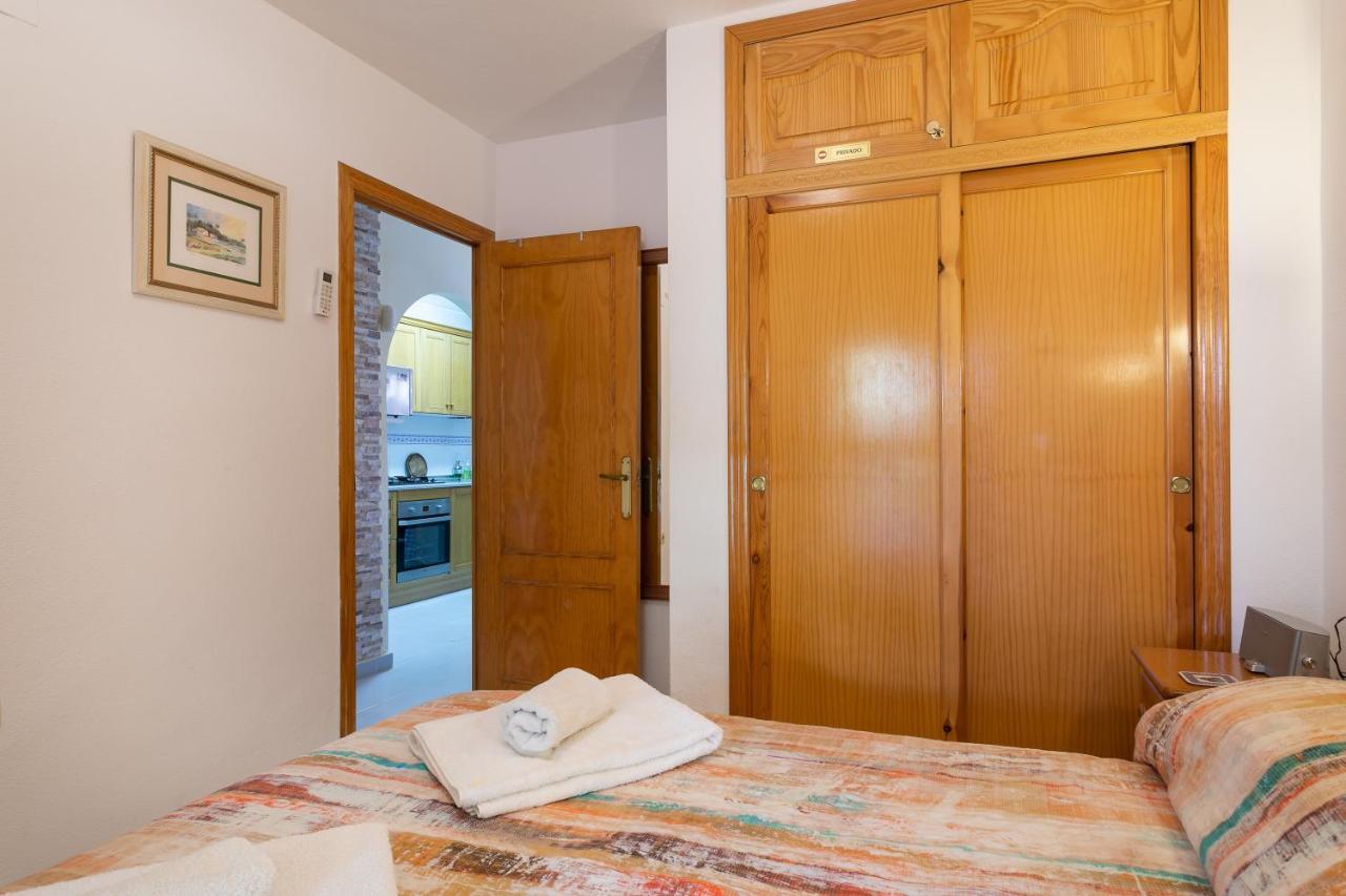 Heads 2 Holiday Homes Apartment Villamartin  Eksteriør bilde